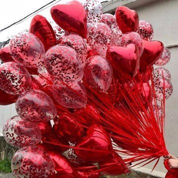 Шарики для любимой красные сердца и шары с конфети 50 шт 5266 фото